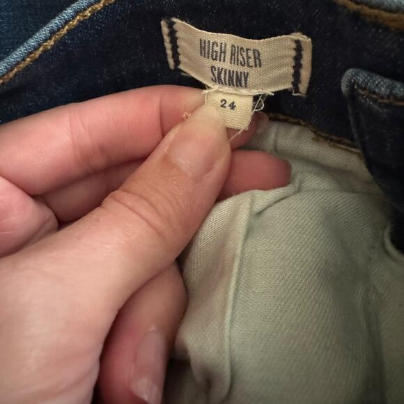 Madewell Ripped High Riser Skinny in Blue - Picture 6 of 6